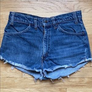 Vintage Levi’s shorts